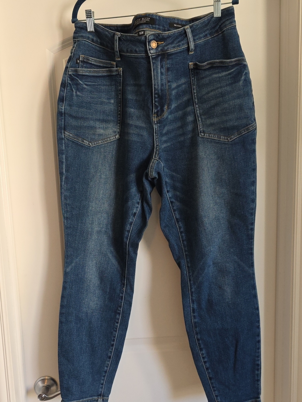 EUC Judy Blue 16W Medium Wash Boyfriend Jeans with Front Patch Pockets